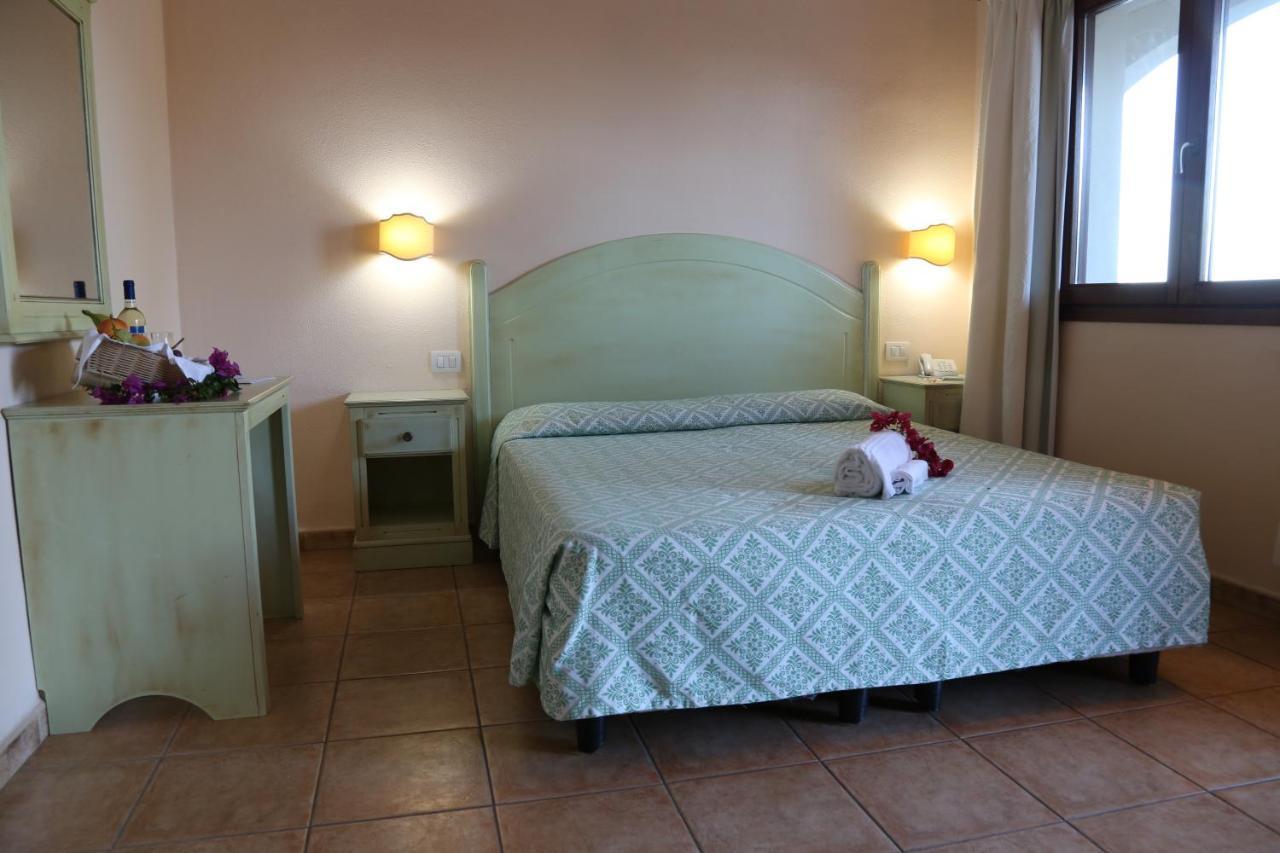 Club Esse Hotel 4*